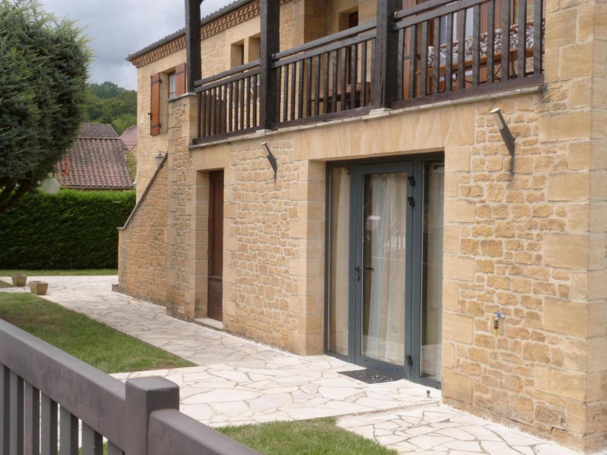 Villa Logement Spacieux Rez-De-Chaussee, Jardin, Stationnement Devant, A 5 Minutes A Pied Du Centre De Sarlat Exterior foto