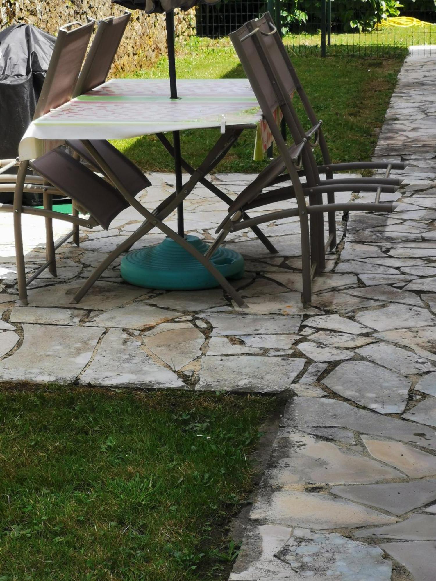 Villa Logement Spacieux Rez-De-Chaussee, Jardin, Stationnement Devant, A 5 Minutes A Pied Du Centre De Sarlat Exterior foto
